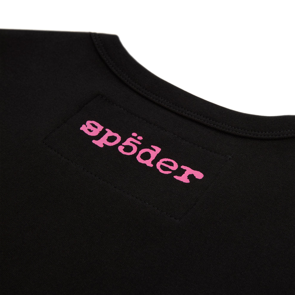 Black cotton/spandex cropped baby tee with pink 'sp5der' logo on back neck.
