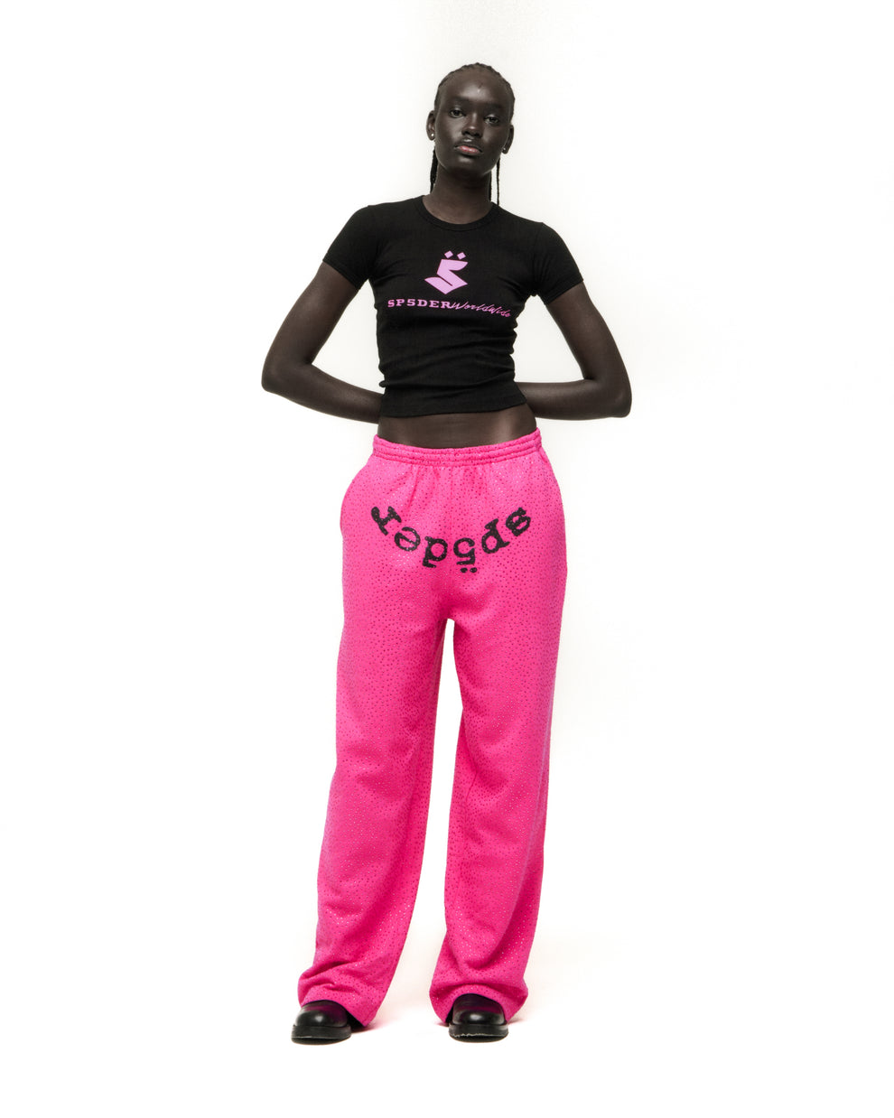 PINK VVS SWEATPANT ON MODEL
