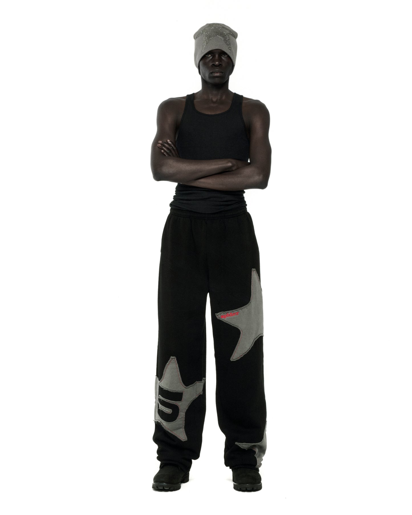 BLACK BIG STAR WIDE LEG SWEATPANT ON MODEL