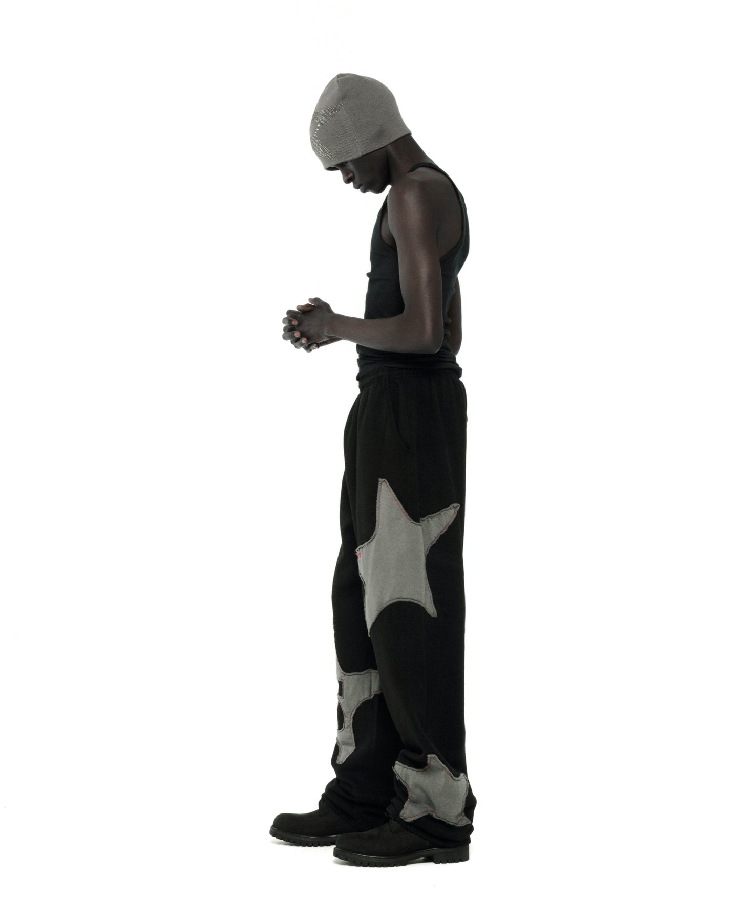 BLACK BIG STAR WIDE LEG SWEATPANT ON MODEL