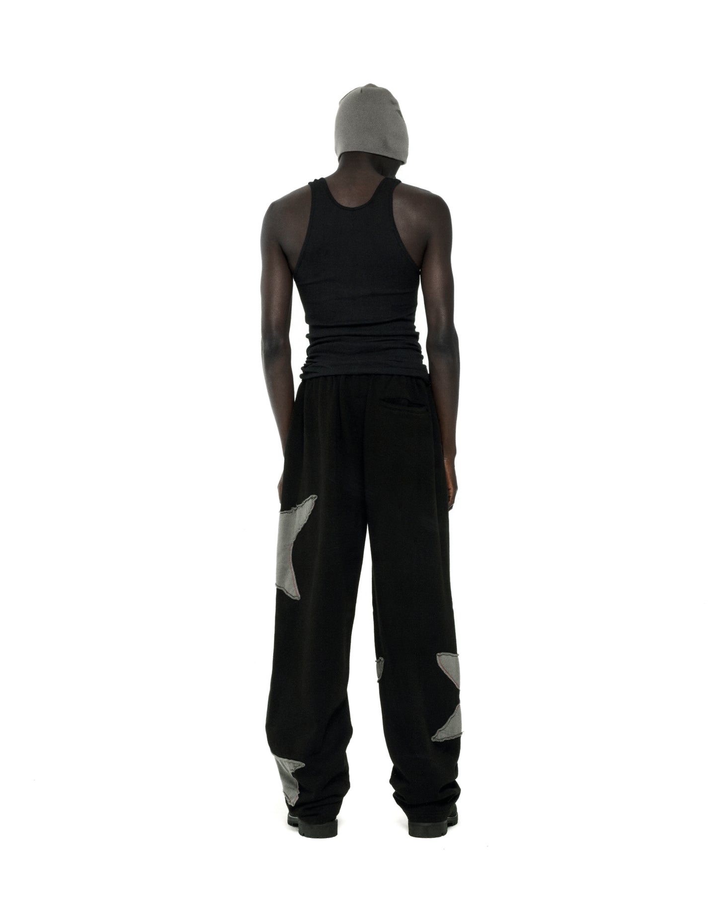 BLACK BIG STAR WIDE LEG SWEATPANT ON MODEL