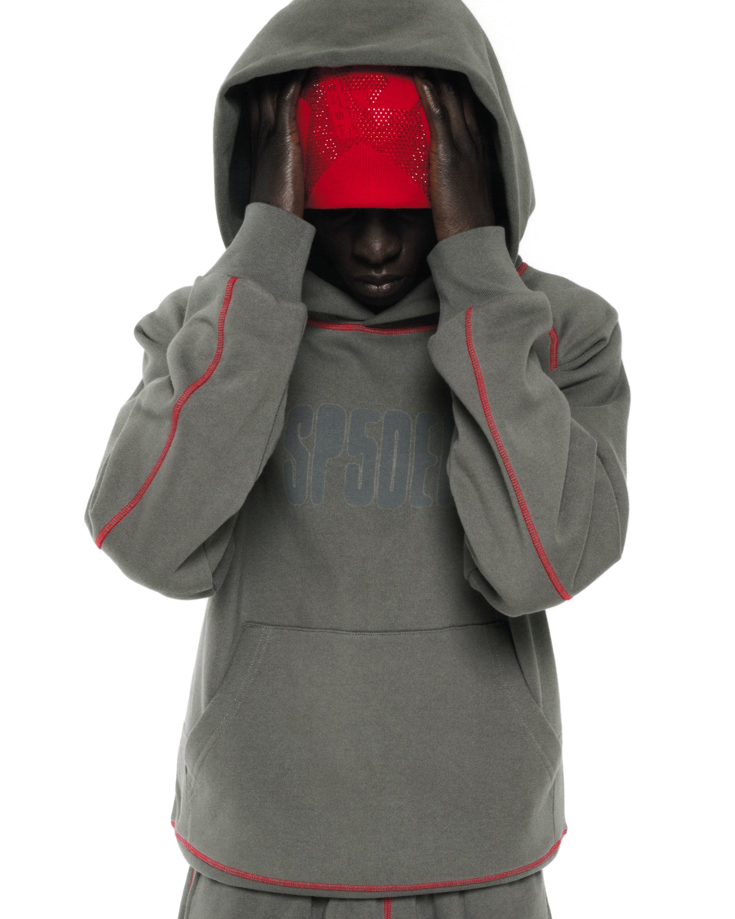 SLATE ARCHIVE CONTRAST HOODIE ON MODEL