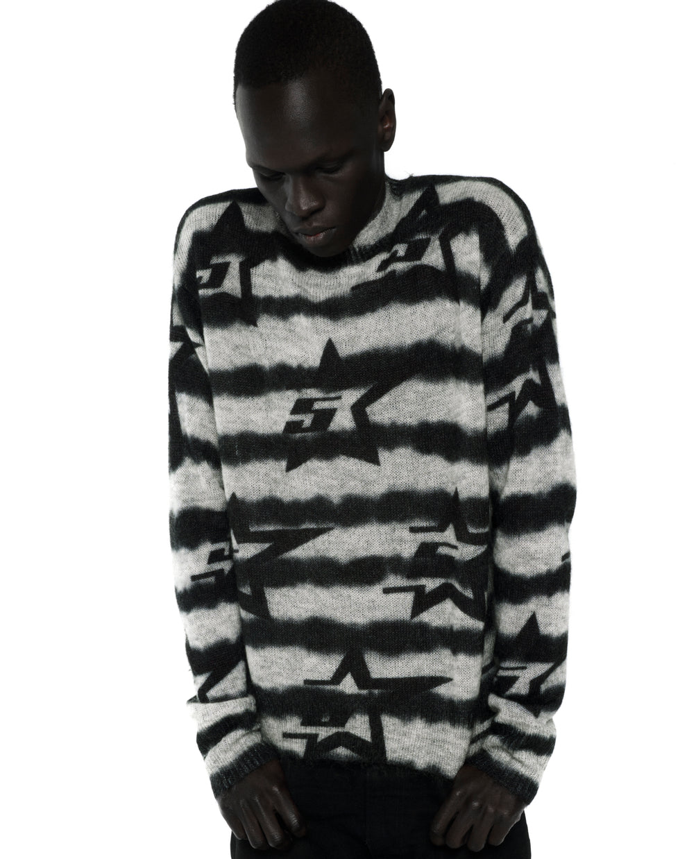 BLACK 5STAR MOHAIR SWEATER ON MODEL