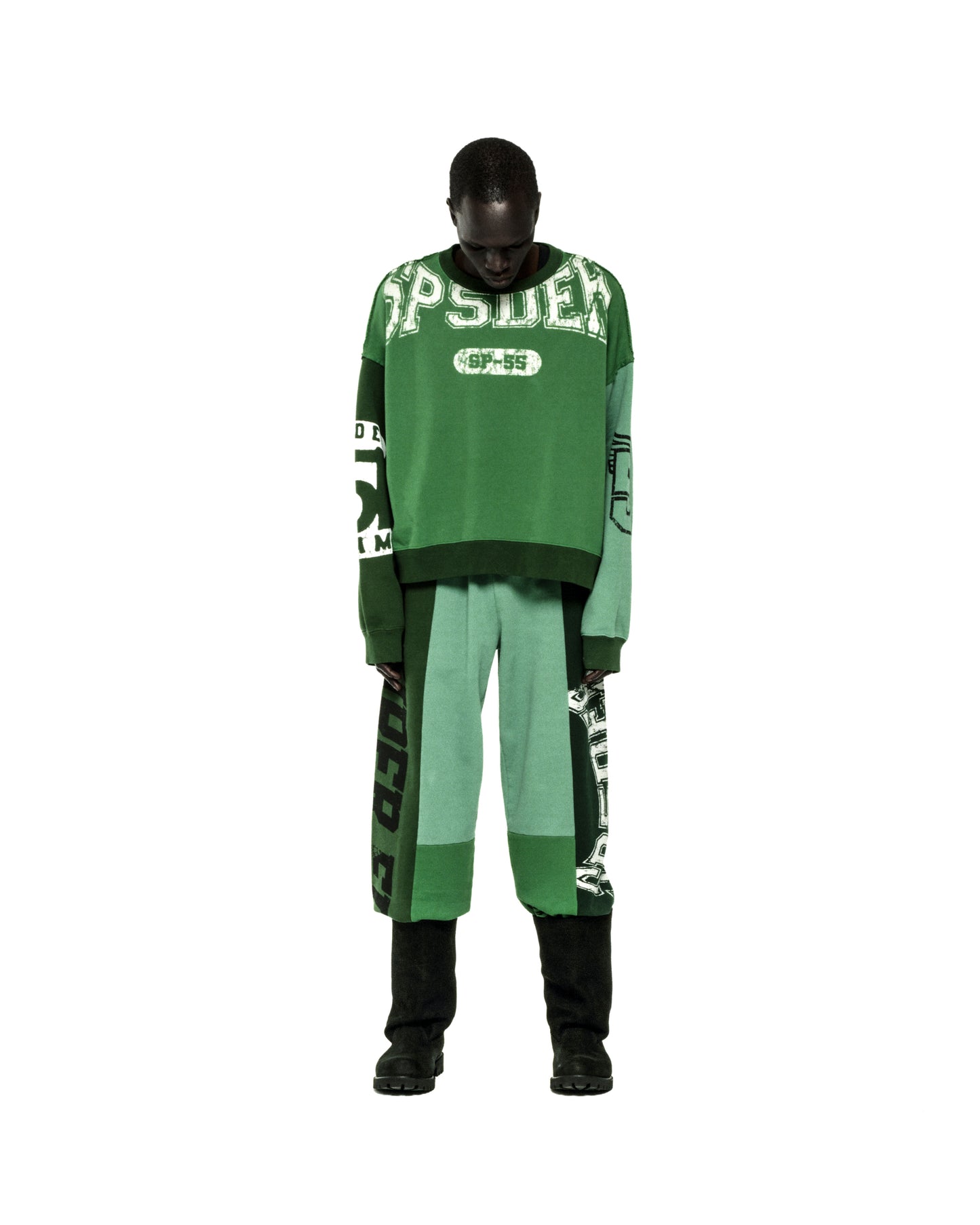 SUPERFIVE CREWNECK: Green color block 13oz cotton fleece crewneck with graphic logos, worn with matching pants.
