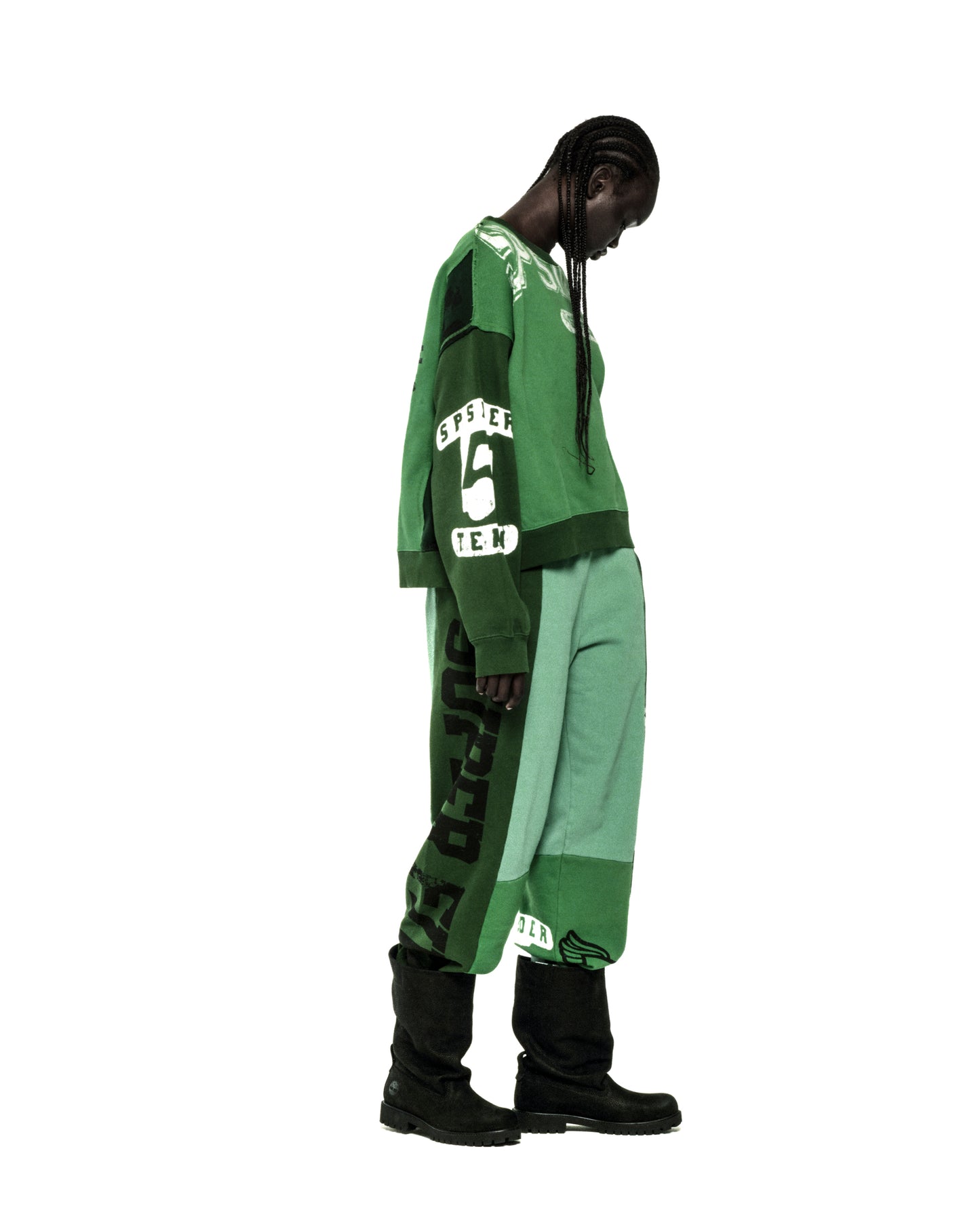 SUPERFIVE CREWNECK: Green color block 13oz cotton fleece crewneck with graphic logos and matching sweatpants.
